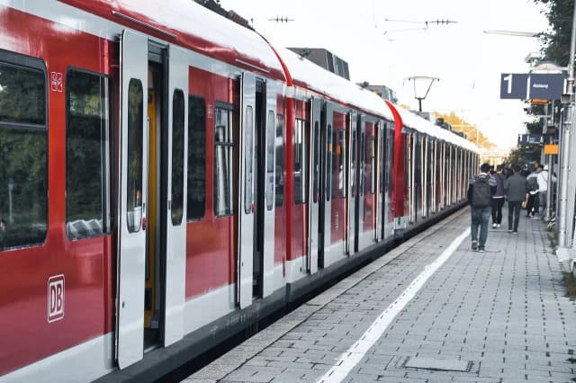 Jak zrezygnować z biletu intercity i uniknąć strat finansowych